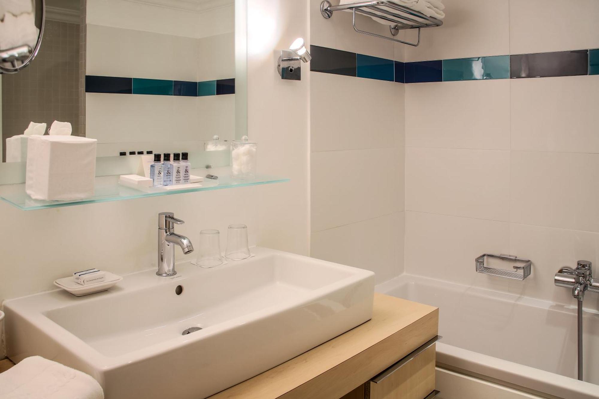Chambre Deluxe avec Accès Gratuit au Spa et à la Plage Privée - Vue sur Mer